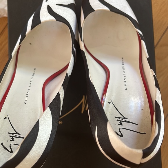 GIUSEPPE ZANOTTI ZEBRA PRINT PEEP TOE PUMPS 37 - Picture 3 of 16